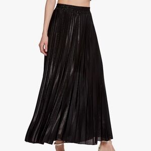 Venus Women's Metallic Shimmer Pleated Maxi Skirt Black Small Great Condition